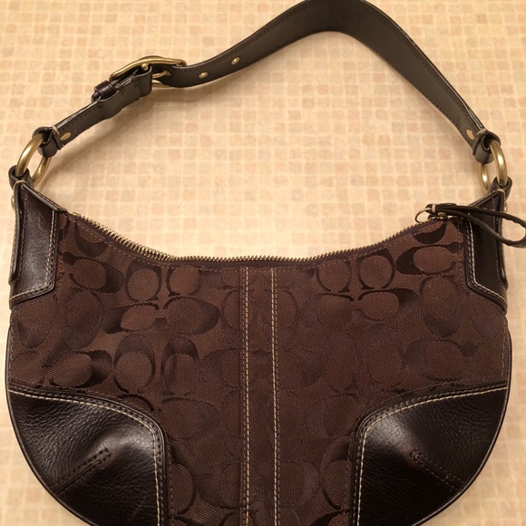 Women’s Coach shoulder purse - Picture 2 of 8